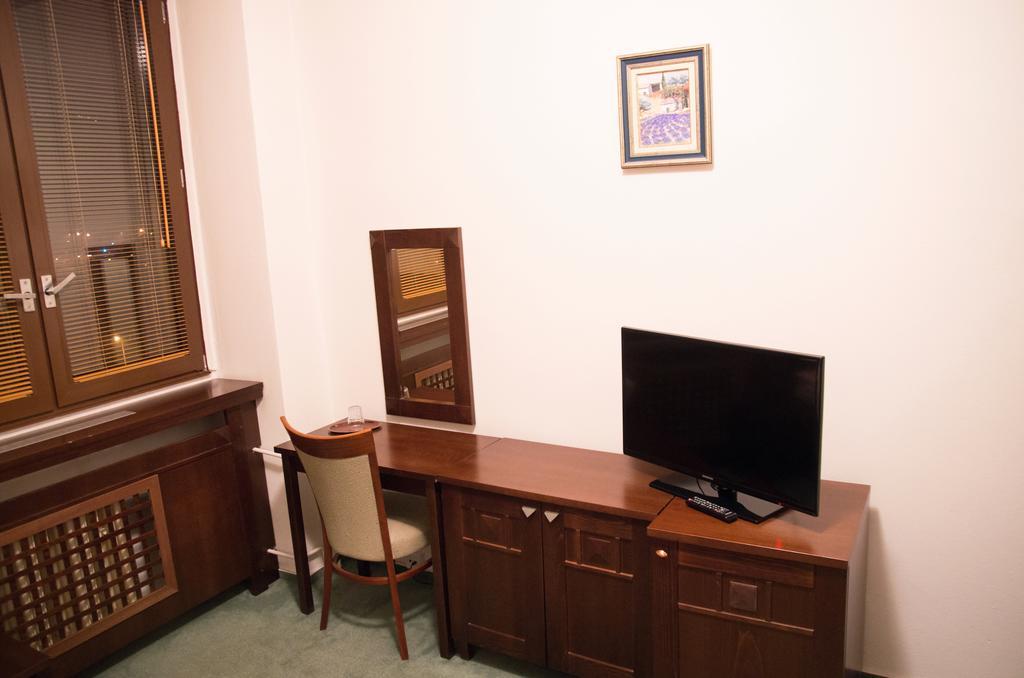 Hotel Bothe Považská Bystrica Стая снимка