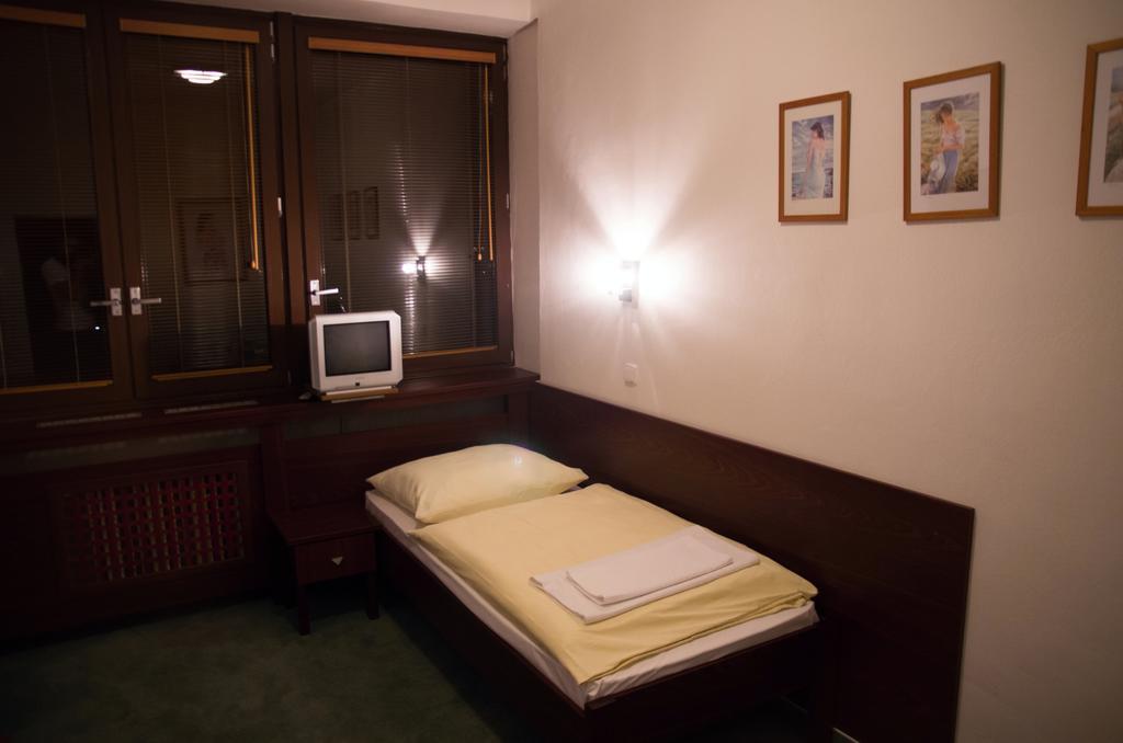 Hotel Bothe Považská Bystrica Екстериор снимка