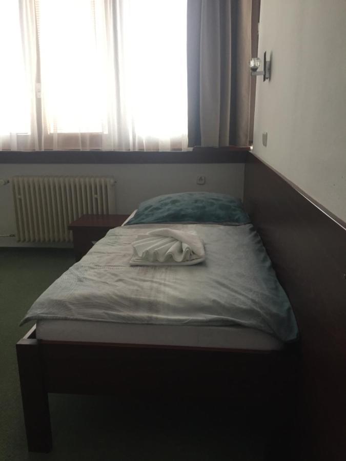Hotel Bothe Považská Bystrica Екстериор снимка